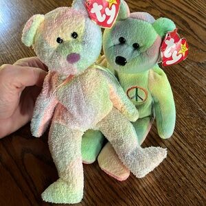 Peace and Groovy two tie-dye colored TY beanie baby bears purple nose peace sign